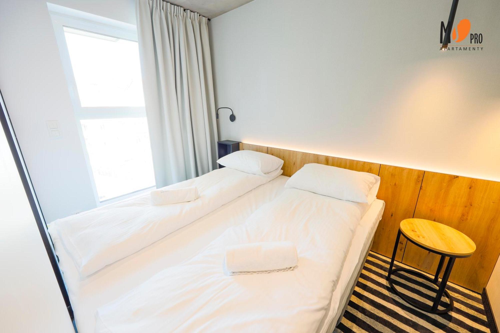 Green Port Premium Z Fitness&Spa&Restaurant 코워브제크 외부 사진