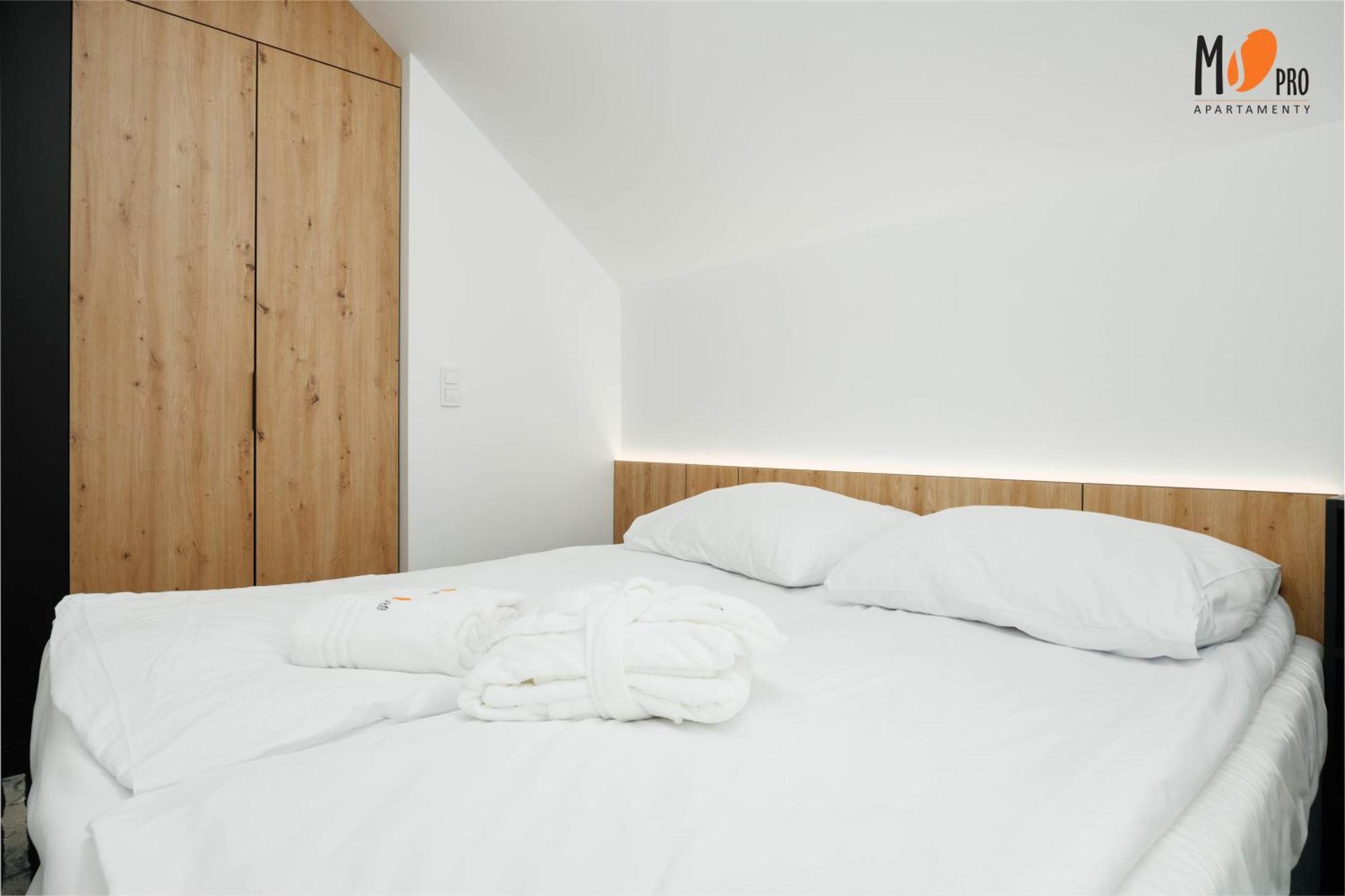 Green Port Premium Z Fitness&Spa&Restaurant 코워브제크 객실 사진